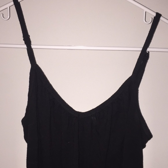 Plain tank - Picture 2 of 3